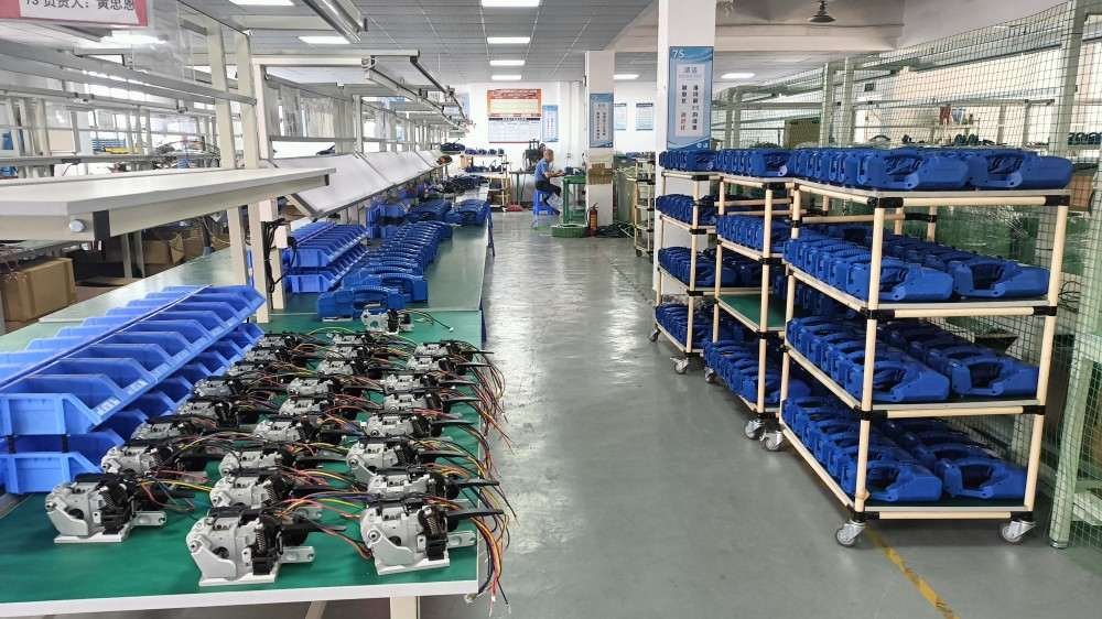 electric strapping tool in factory (4)